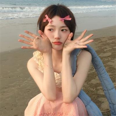 他在窥视你